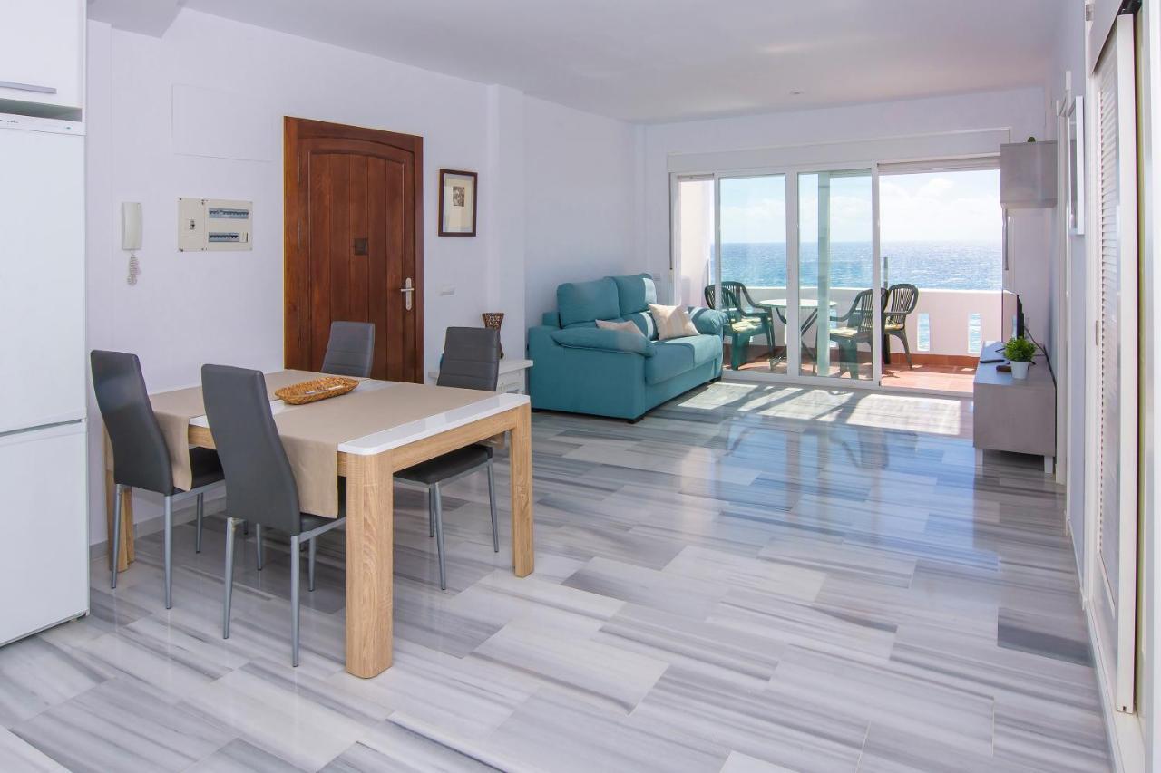 Apartamento Con Vistas Al Mar En การ์โบเนรัส ภายนอก รูปภาพ