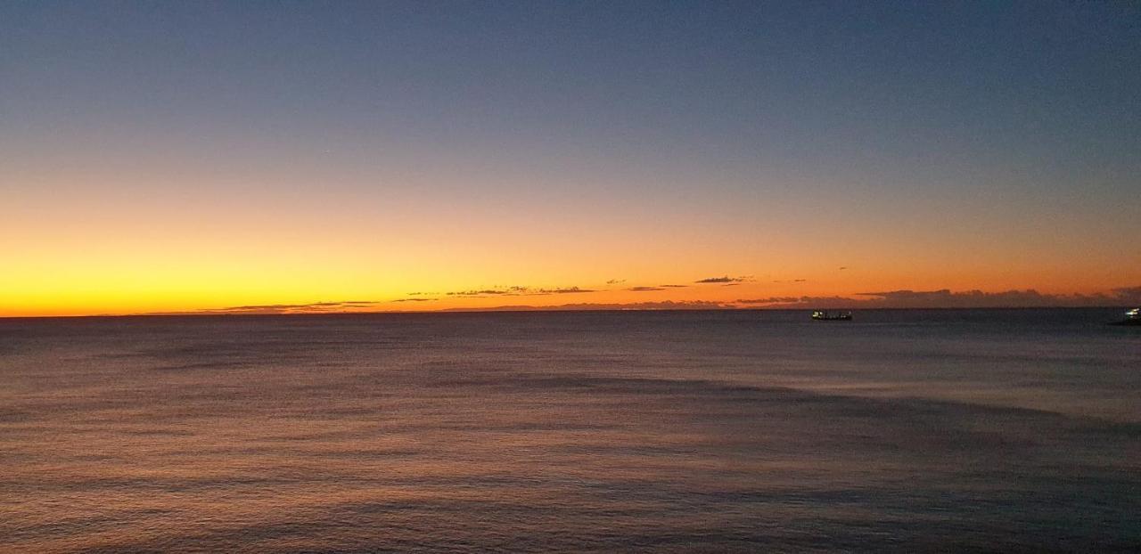 Apartamento Con Vistas Al Mar En การ์โบเนรัส ภายนอก รูปภาพ